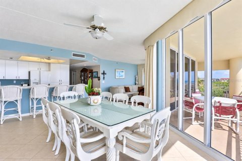 Copropriété à louer à New Smyrna Beach, Floride: 3 chambres, 191.47 m2 № 2428970 - photo 9