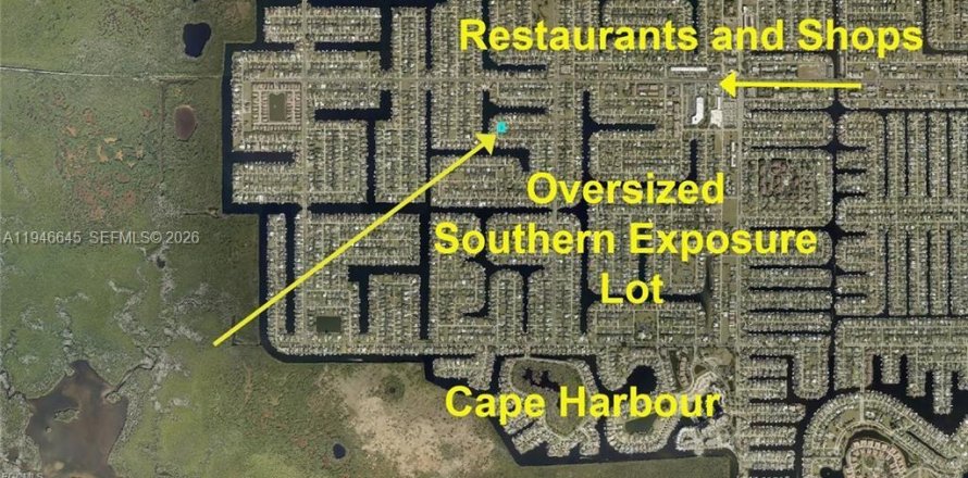 Terrain à Cape Coral, Floride № 2061397