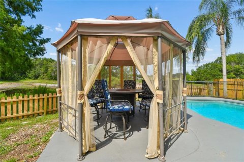 House in Apopka, Florida 4 bedrooms, 208.19 sq.m. № 2259181 - photo 23