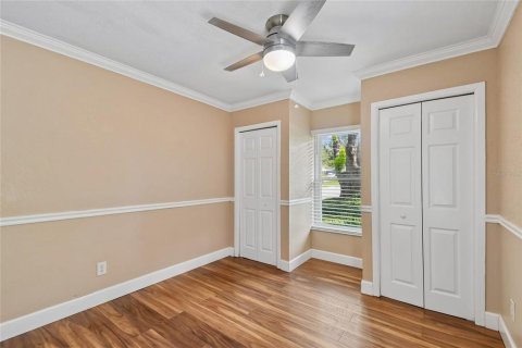 House in Apopka, Florida 4 bedrooms, 208.19 sq.m. № 2259181 - photo 15