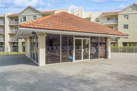 Copropriété à vendre à Cutler Bay, Floride: 2 chambres, 91.04 m2 № 1977580 - photo 23