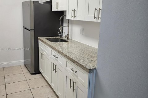 Copropriété à vendre à Cutler Bay, Floride: 2 chambres, 91.04 m2 № 1977580 - photo 9