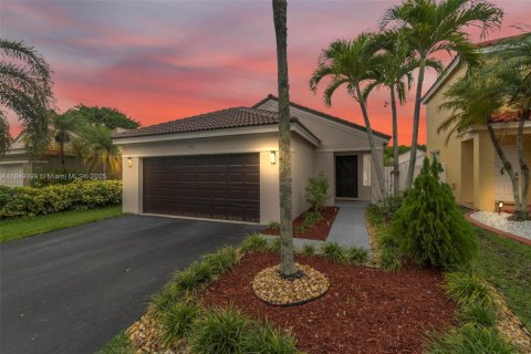 Casa en venta en Weston, Florida, 3 dormitorios, 126.35 m2 № 1854913 - foto 2