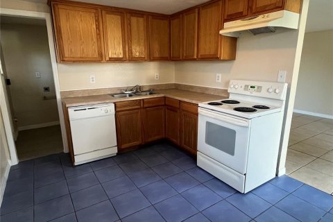 Casa en alquiler en Lake Wales, Florida, 3 dormitorios, 84.73 m2 № 1771857 - foto 4