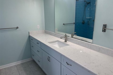 Villa ou maison à louer à Saint Pete Beach, Floride: 3 chambres, 184.69 m2 № 1911183 - photo 10