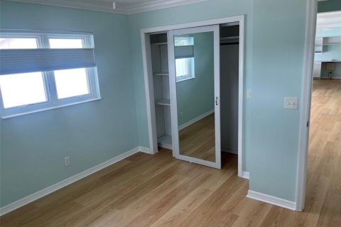 Villa ou maison à louer à Saint Pete Beach, Floride: 3 chambres, 184.69 m2 № 1911183 - photo 14