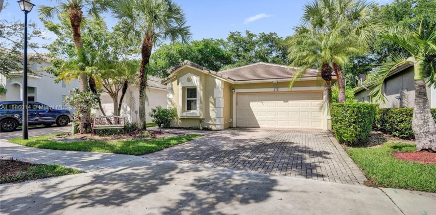 Дом в Уэстон, Флорида 3 спальни, 150.04м2 № 1940961