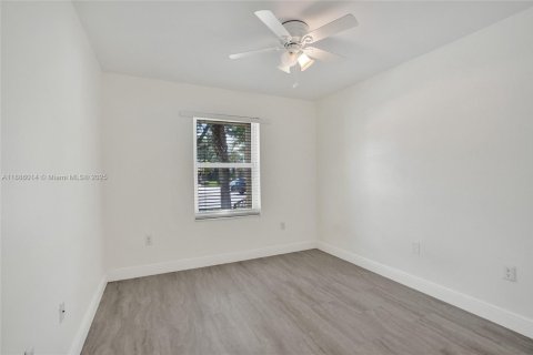 Снять в аренду виллу или дом в Уэстон, Флорида 3 спальни, 150.04м2, № 1940961 - фото 26