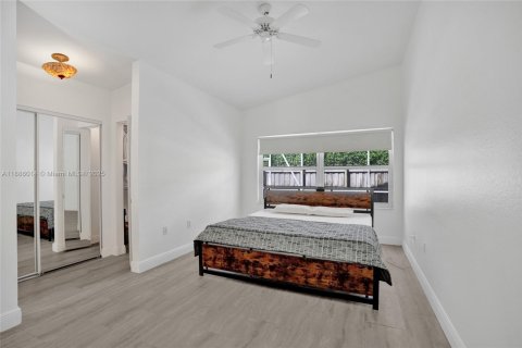 Снять в аренду виллу или дом в Уэстон, Флорида 3 спальни, 150.04м2, № 1940961 - фото 15