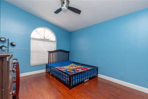 House in Coral Springs, Florida 5 bedrooms, 224.17 sq.m. № 1839673 - photo 19