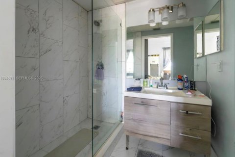 Купить таунхаус в Санрайз, Флорида 3 спальни, 119.38м2, № 2056331 - фото 13