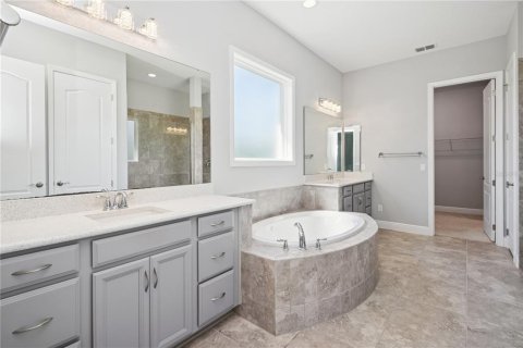 Casa en venta en Winter Garden, Florida, 4 dormitorios, 323.95 m2 № 1720205 - foto 18