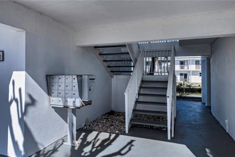 Condominio en venta en Venice, Florida, 1 dormitorio, 41.43 m2 № 1568883 - foto 11