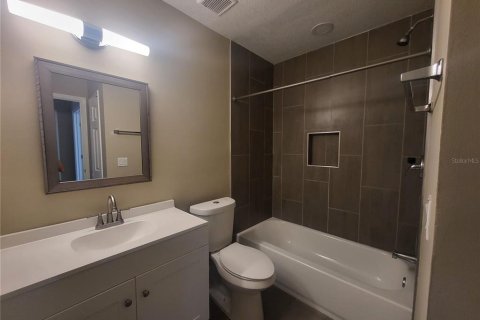 Dúplex en venta en Orlando, Florida, 3 dormitorios, 140.56 m2 № 2093612 - foto 14