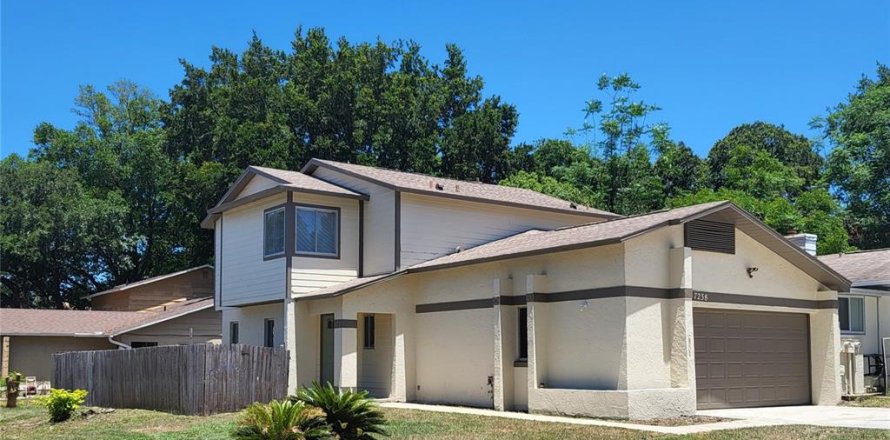 Dúplex en Orlando, Florida 3 dormitorios, 140.56 m2 № 2093612