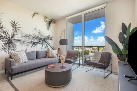 Condo in Miami, Florida, 1 bedroom  № 2022394 - photo 7