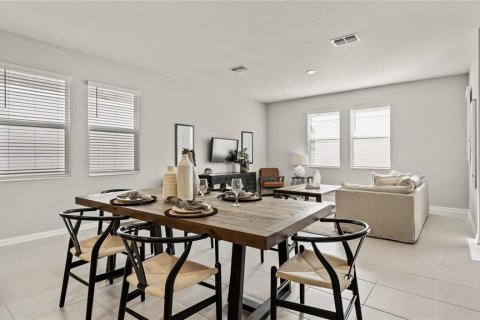 Villa ou maison à vendre à Apopka, Floride: 3 chambres, 166.76 m2 № 2308656 - photo 7