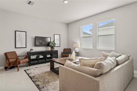 Villa ou maison à vendre à Apopka, Floride: 3 chambres, 166.76 m2 № 2308656 - photo 6