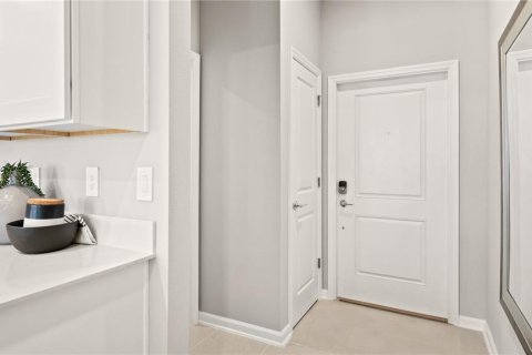 Villa ou maison à vendre à Apopka, Floride: 3 chambres, 166.76 m2 № 2308656 - photo 3