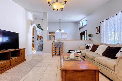 Casa en venta en Riverview, Florida, 3 dormitorios, 117.43 m2 № 2096660 - foto 2