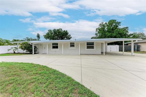 Casa en Sarasota, Florida 3 dormitorios, 126.72 m2 № 2131425