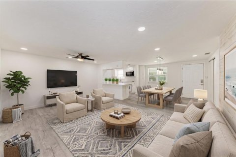 House in Sarasota, Florida 3 bedrooms, 126.72 sq.m. № 2131425 - photo 13