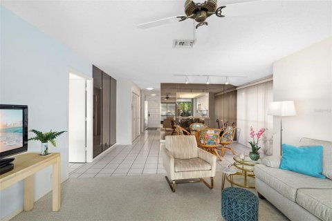 Condominio en venta en Sarasota, Florida, 2 dormitorios, 112.04 m2 № 1533625 - foto 19