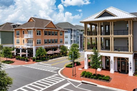 Apartamento en alquiler en Celebration, Florida, 1 dormitorio, 70.23 m2 № 1908608 - foto 2