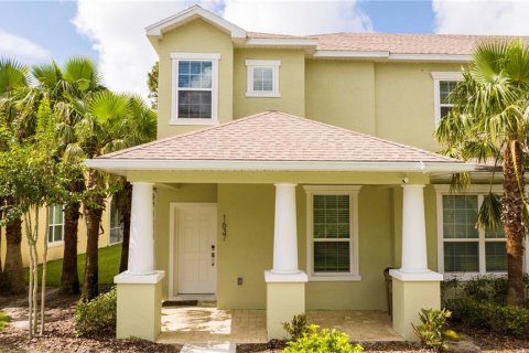 Townhouse in Clermont, Florida 3 bedrooms, 140.47 sq.m. № 2211843