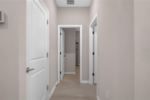 Villa ou maison à louer à Wesley Chapel, Floride: 4 chambres, 179.86 m2 № 2093418 - photo 21