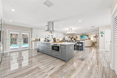Casa en venta en Southwest Ranches, Florida, 5 dormitorios, 374.86 m2 № 2244532 - foto 17