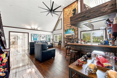 Casa en venta en Southwest Ranches, Florida, 5 dormitorios, 374.86 m2 № 2244532 - foto 25