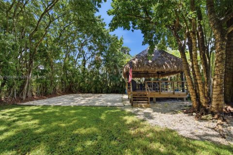 Casa en venta en Southwest Ranches, Florida, 5 dormitorios, 374.86 m2 № 2244532 - foto 14