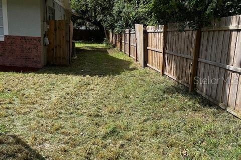 House in Eustis, Florida 4 bedrooms, 128.21 sq.m. № 1411862 - photo 7