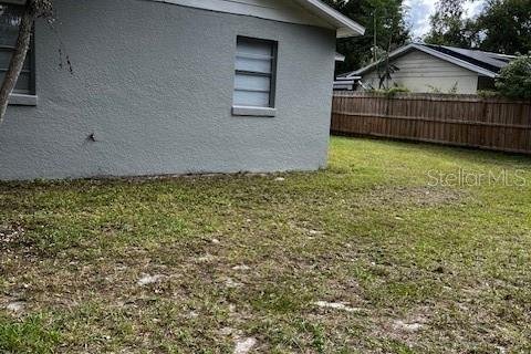 House in Eustis, Florida 4 bedrooms, 128.21 sq.m. № 1411862 - photo 5