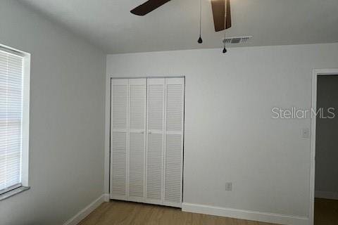House in Eustis, Florida 4 bedrooms, 128.21 sq.m. № 1411862 - photo 15