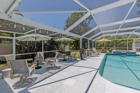 House in Venice, Florida 3 bedrooms, 205.69 sq.m. № 2116602 - photo 14