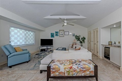 House in Venice, Florida 3 bedrooms, 205.69 sq.m. № 2116602 - photo 8