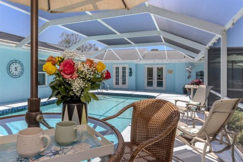 House in Venice, Florida 3 bedrooms, 205.69 sq.m. № 2116602 - photo 6