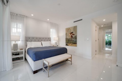 Снять в аренду кондоминиум в Майами-Бич, Флорида 2 спальни, 132.76м2, № 1958808 - фото 28