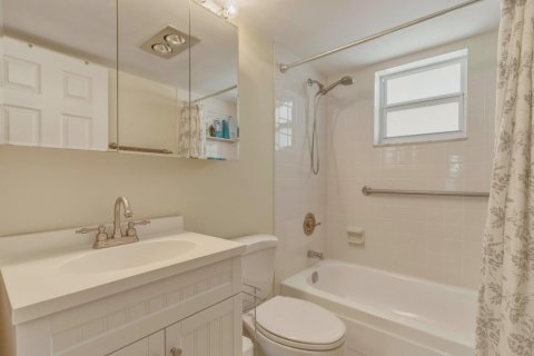 Copropriété à vendre à Boca Raton, Floride: 1 chambre, 65.22 m2 № 2146560 - photo 15