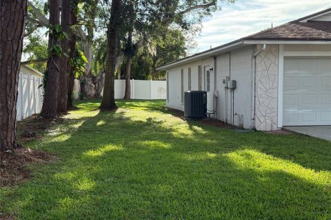 Villa ou maison à vendre à Land O' Lakes, Floride: 3 chambres, 134.15 m2 № 1902820 - photo 3
