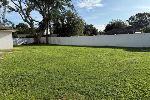 Villa ou maison à vendre à Land O' Lakes, Floride: 3 chambres, 134.15 m2 № 1902820 - photo 4
