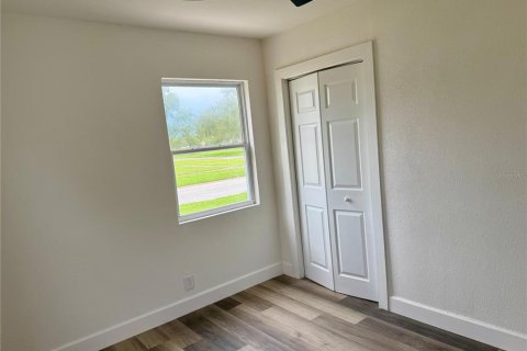 House in Saint Petersburg, Florida 3 bedrooms, 65.03 sq.m. № 1910077 - photo 19