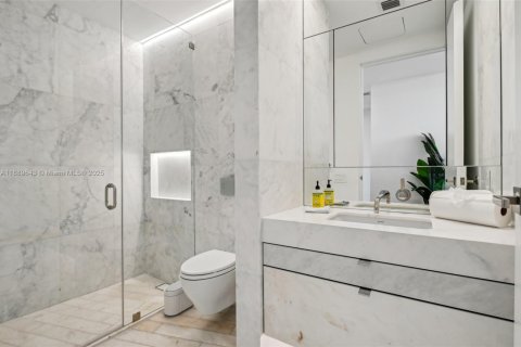 Copropriété à vendre à Miami Beach, Floride: 3 chambres, 210.8 m2 № 1943748 - photo 28