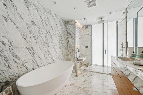 Copropriété à vendre à Miami Beach, Floride: 3 chambres, 210.8 m2 № 1943748 - photo 23