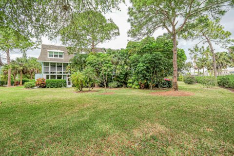 Condo in Vero Beach, Florida, 2 bedrooms  № 1093678 - photo 1