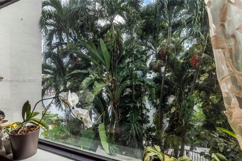 Copropriété à vendre à Sunny Isles Beach, Floride: 5 chambres, 289.39 m2 № 1952373 - photo 29