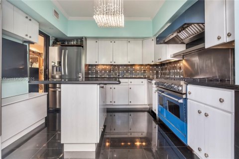 Copropriété à vendre à Sunny Isles Beach, Floride: 5 chambres, 289.39 m2 № 1952373 - photo 4