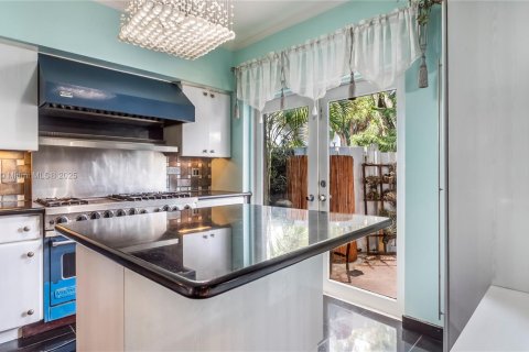 Copropriété à vendre à Sunny Isles Beach, Floride: 5 chambres, 289.39 m2 № 1952373 - photo 16